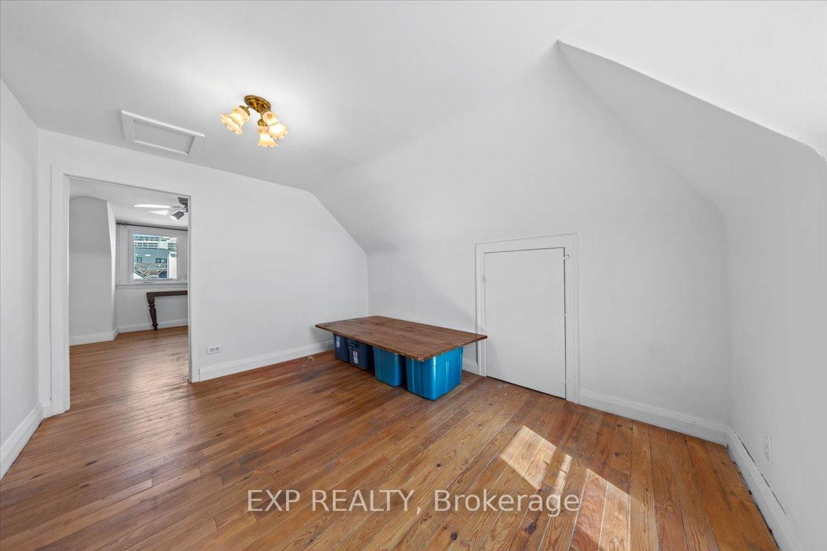 Photo 19 of 146 Laval Street, Ottawa, Vanier — HOMEH