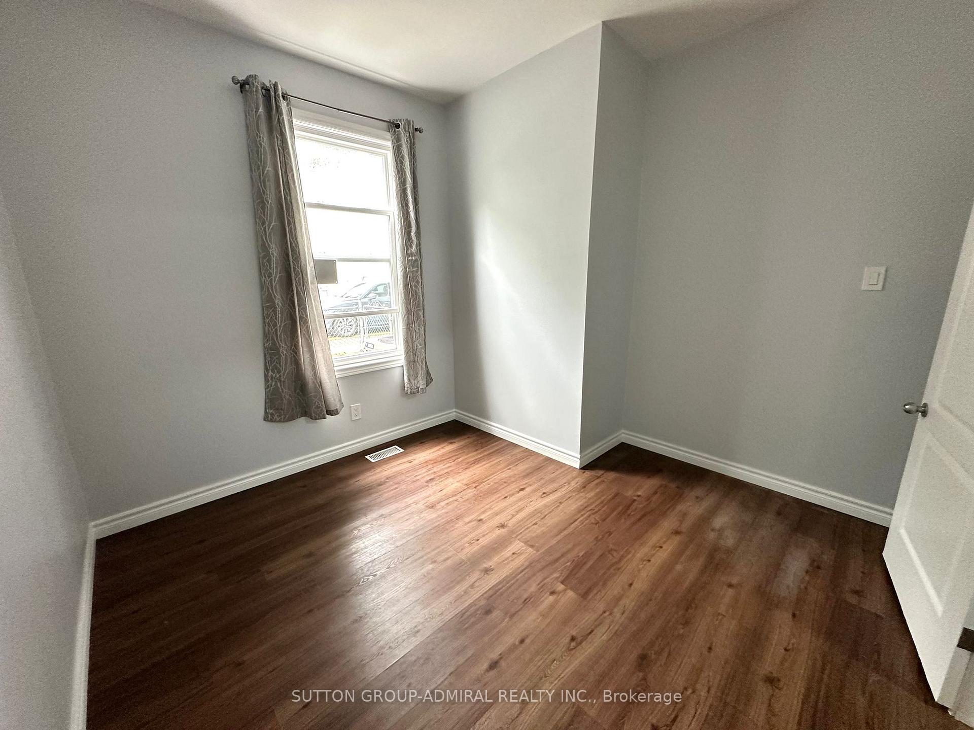 Photo 3 of Unit MAIN&*, 24 Tecumseth Street, Toronto, Niagara — HOMEH
