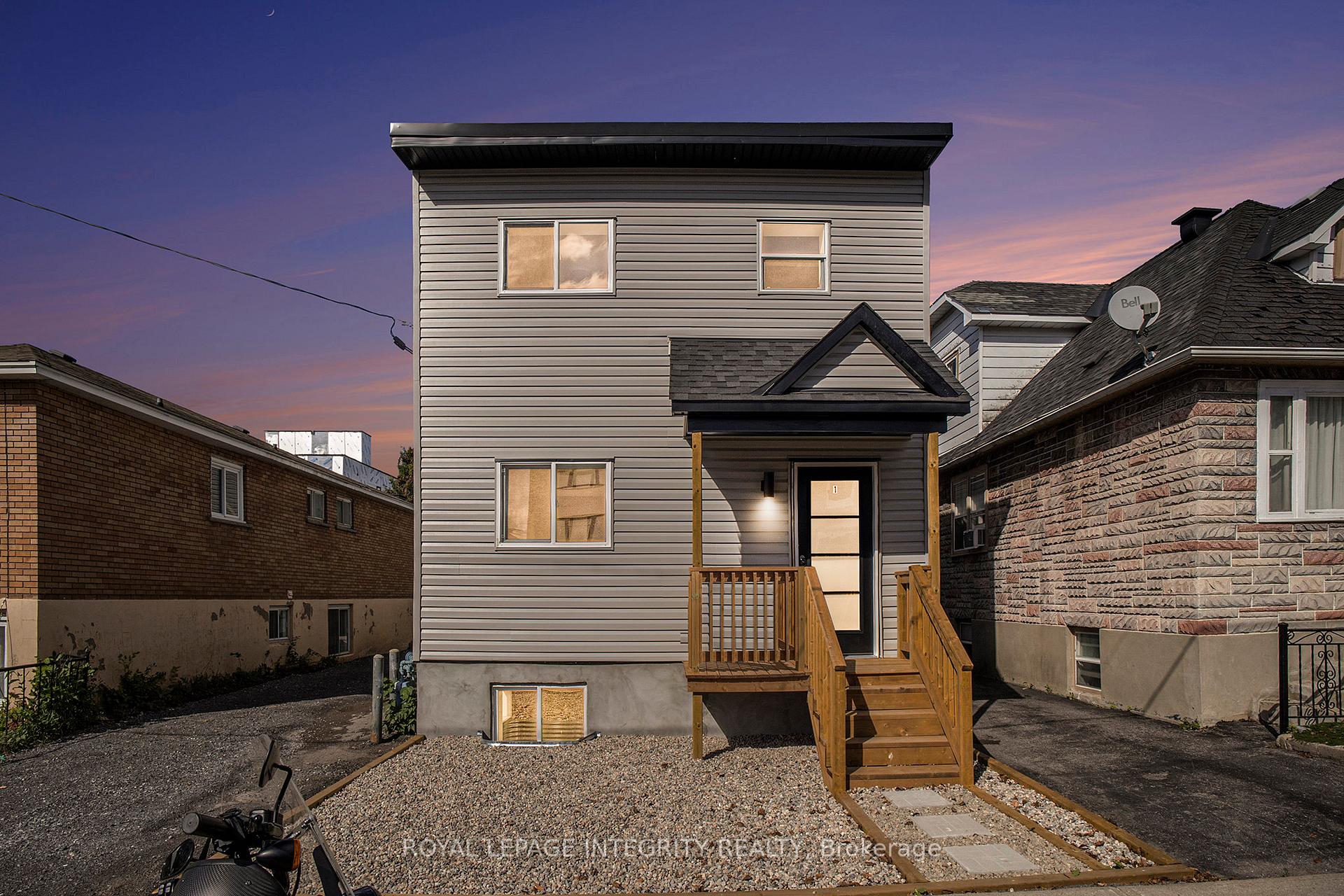 Photo 2 of Unit 2, 185 Carillon Street, Ottawa, Vanier — HOMEH