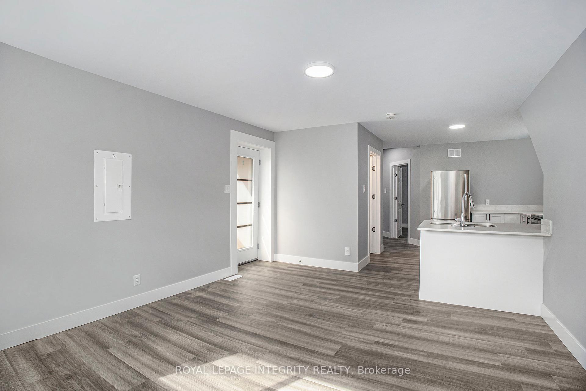 Photo 6 of Unit 2, 185 Carillon Street, Ottawa, Vanier — HOMEH