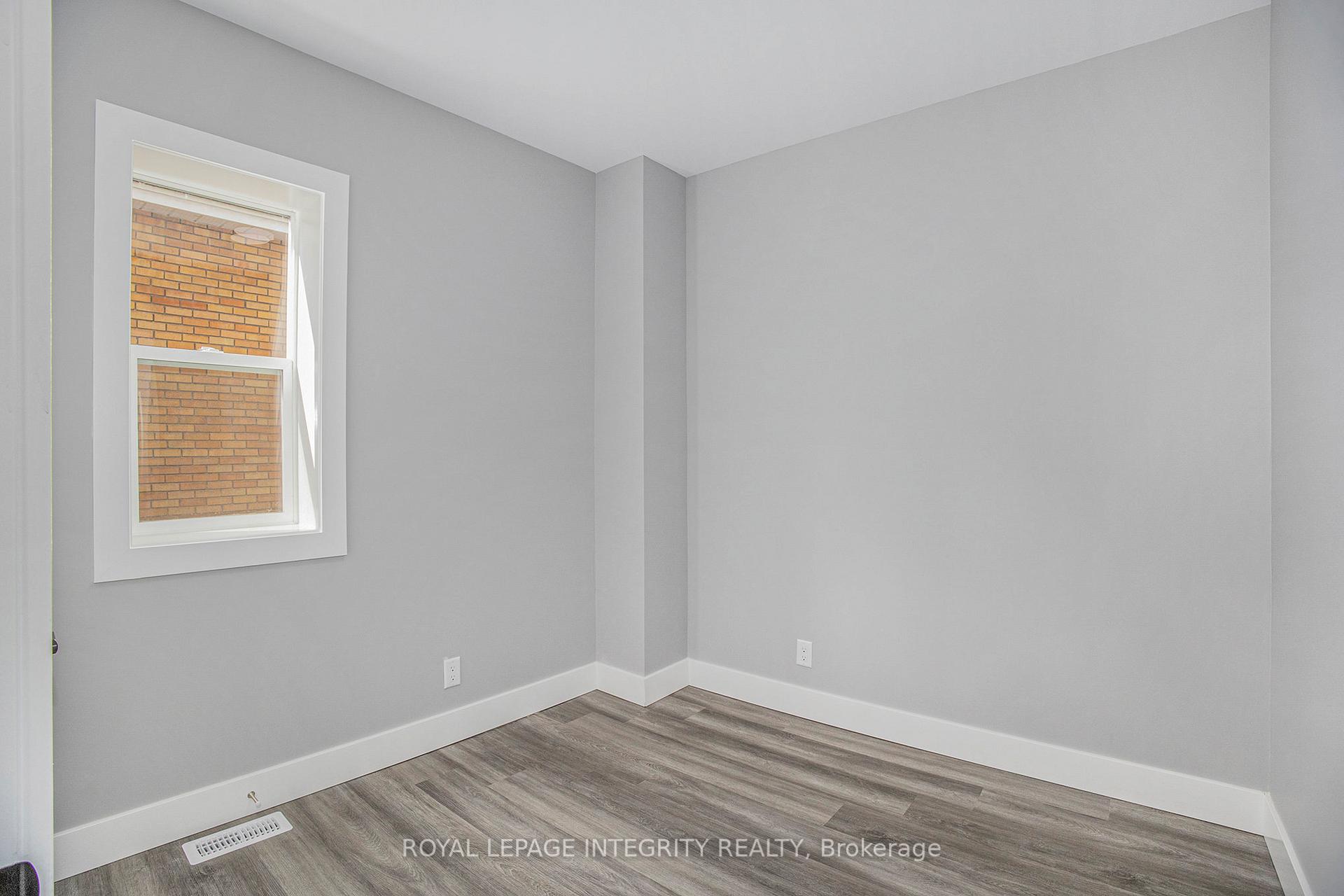 Photo 10 of Unit 2, 185 Carillon Street, Ottawa, Vanier — HOMEH