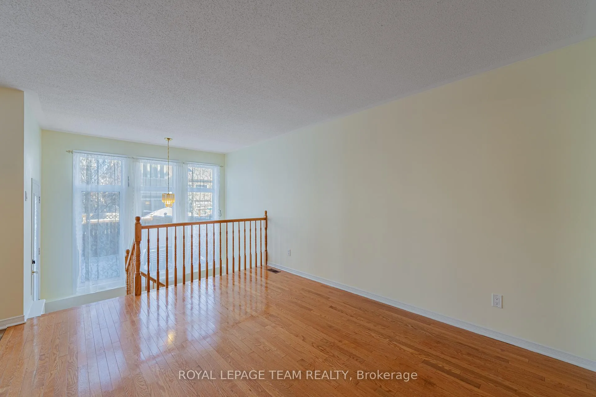 Photo 12 of 184 Deercroft Avenue, Ottawa, Barrhaven - Longfields — HOMEH