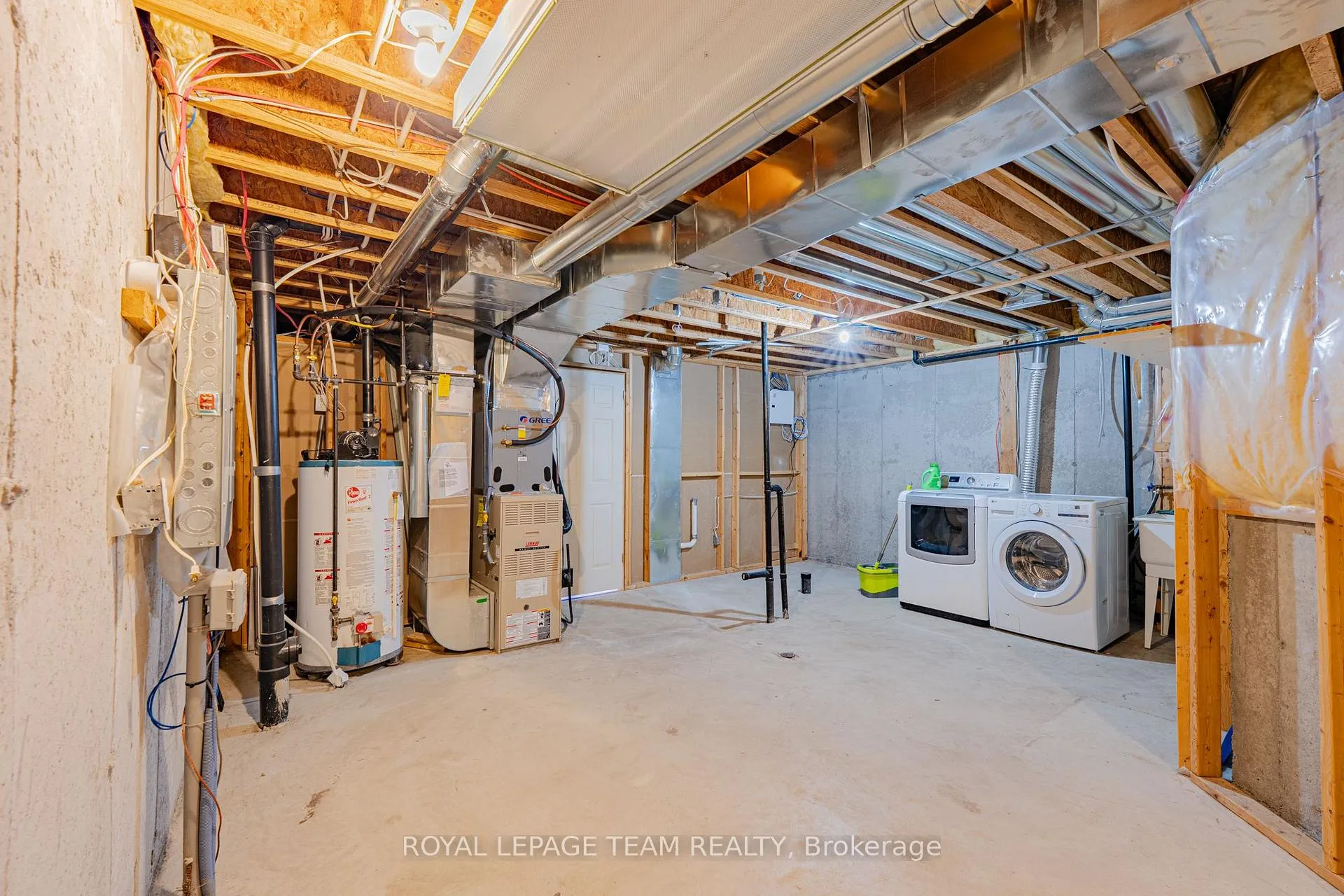 Photo 46 of 184 Deercroft Avenue, Ottawa, Barrhaven - Longfields — HOMEH