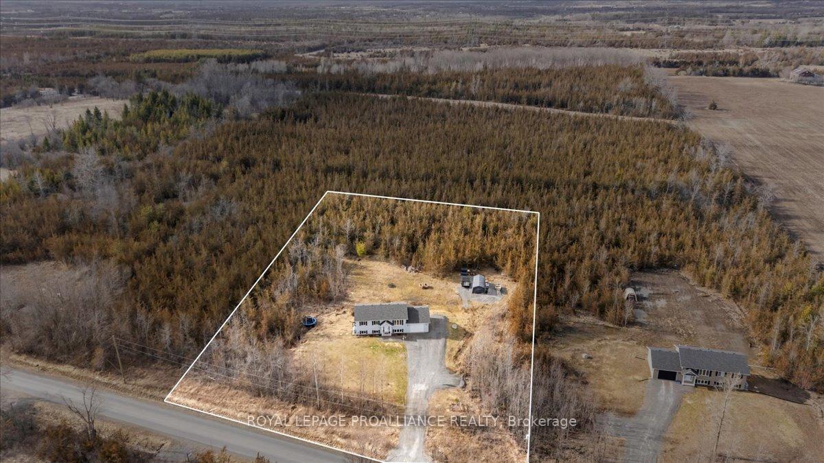 Photo 4 of 733 Callaghan Road, Tyendinaga, Tyendinaga Township — HOMEH
