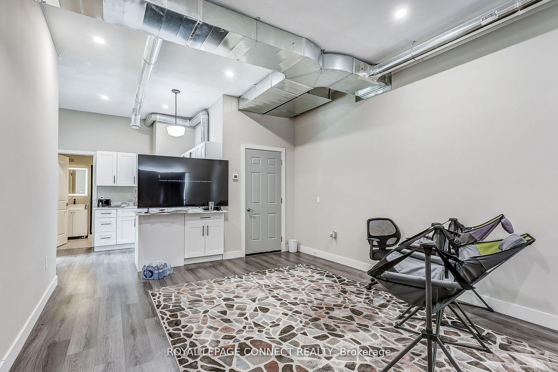 Photo 33 of 122 Latta Drive, Belleville, Thurlow Ward — HOMEH