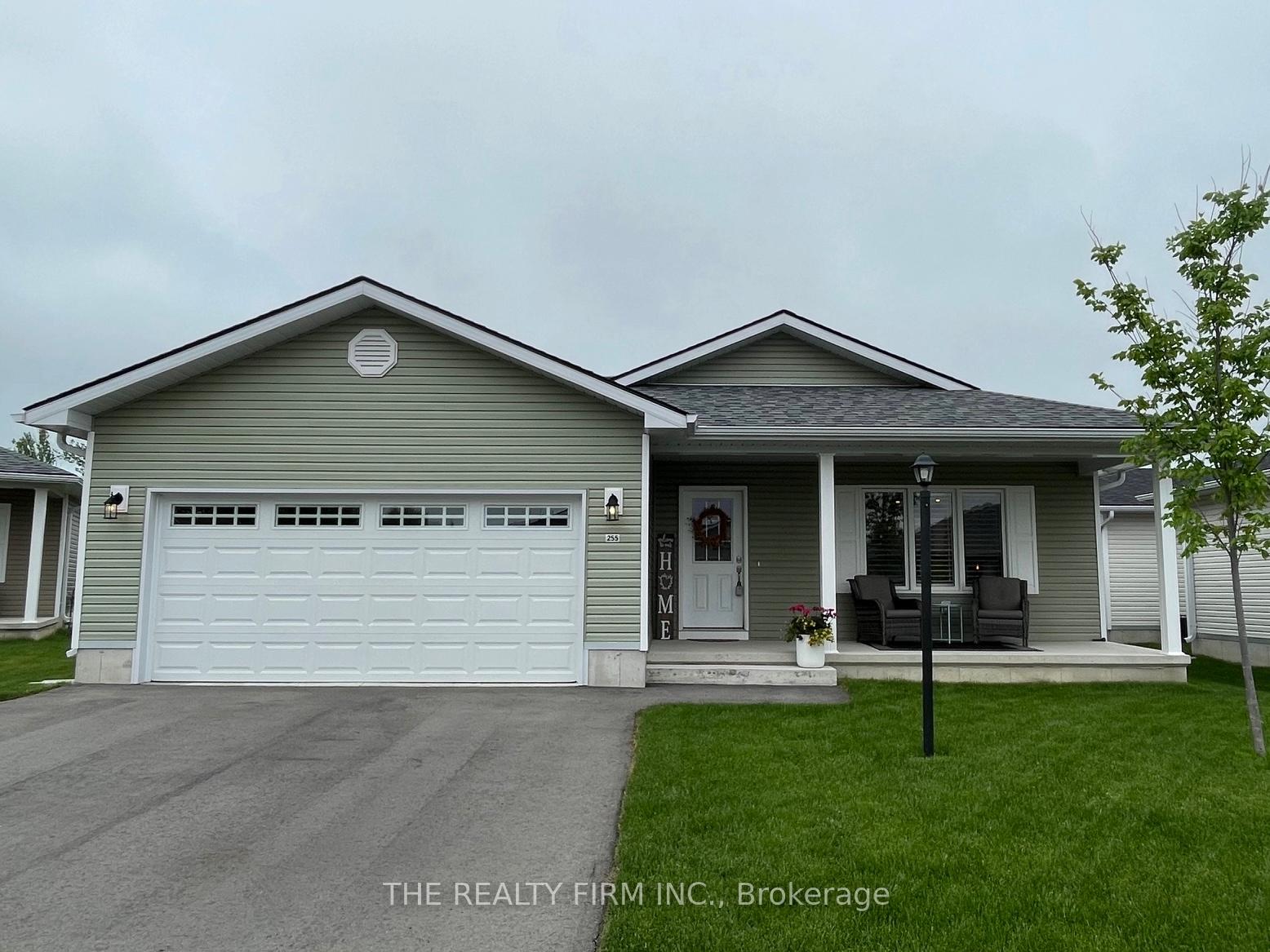 Photo 1 of 255 Lake Breeze Drive, Ashfield-Colborne-Wawanosh, Colborne — HOMEH