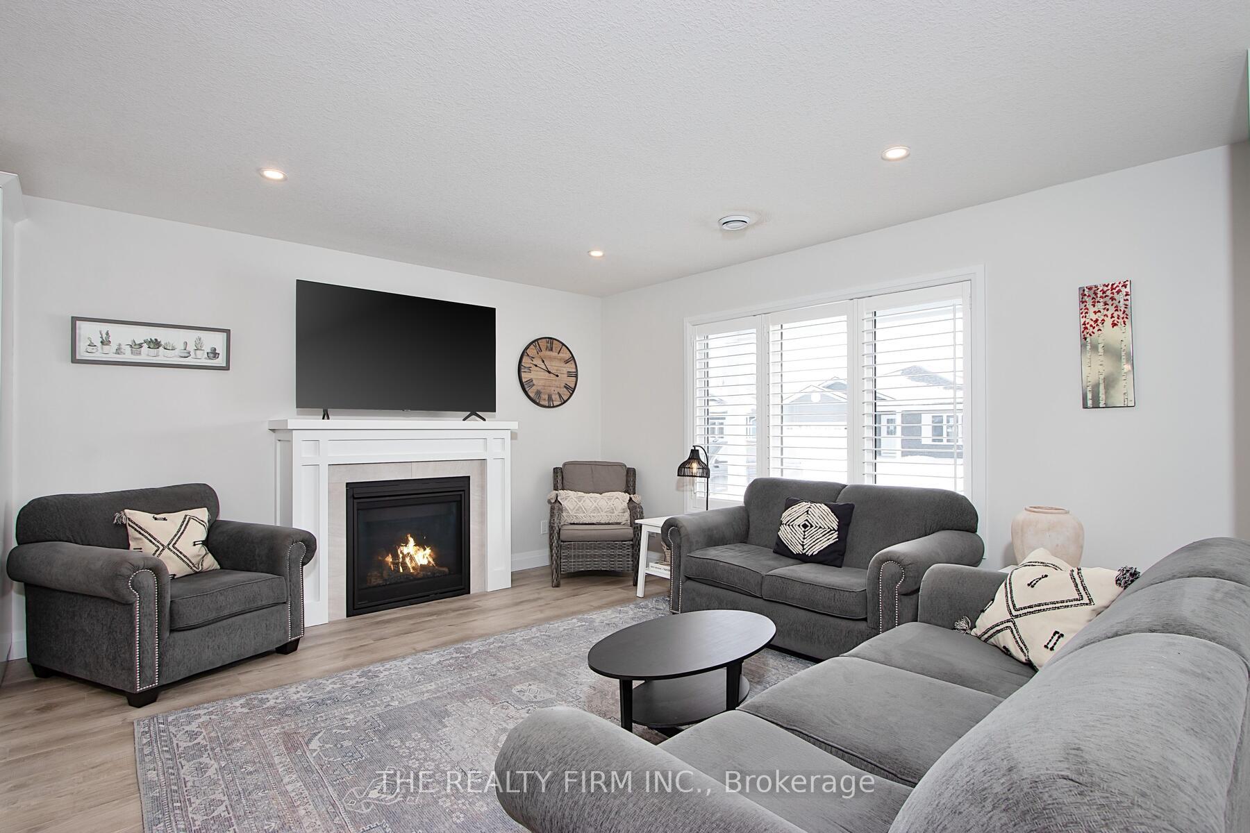 Photo 9 of 255 Lake Breeze Drive, Ashfield-Colborne-Wawanosh, Colborne — HOMEH