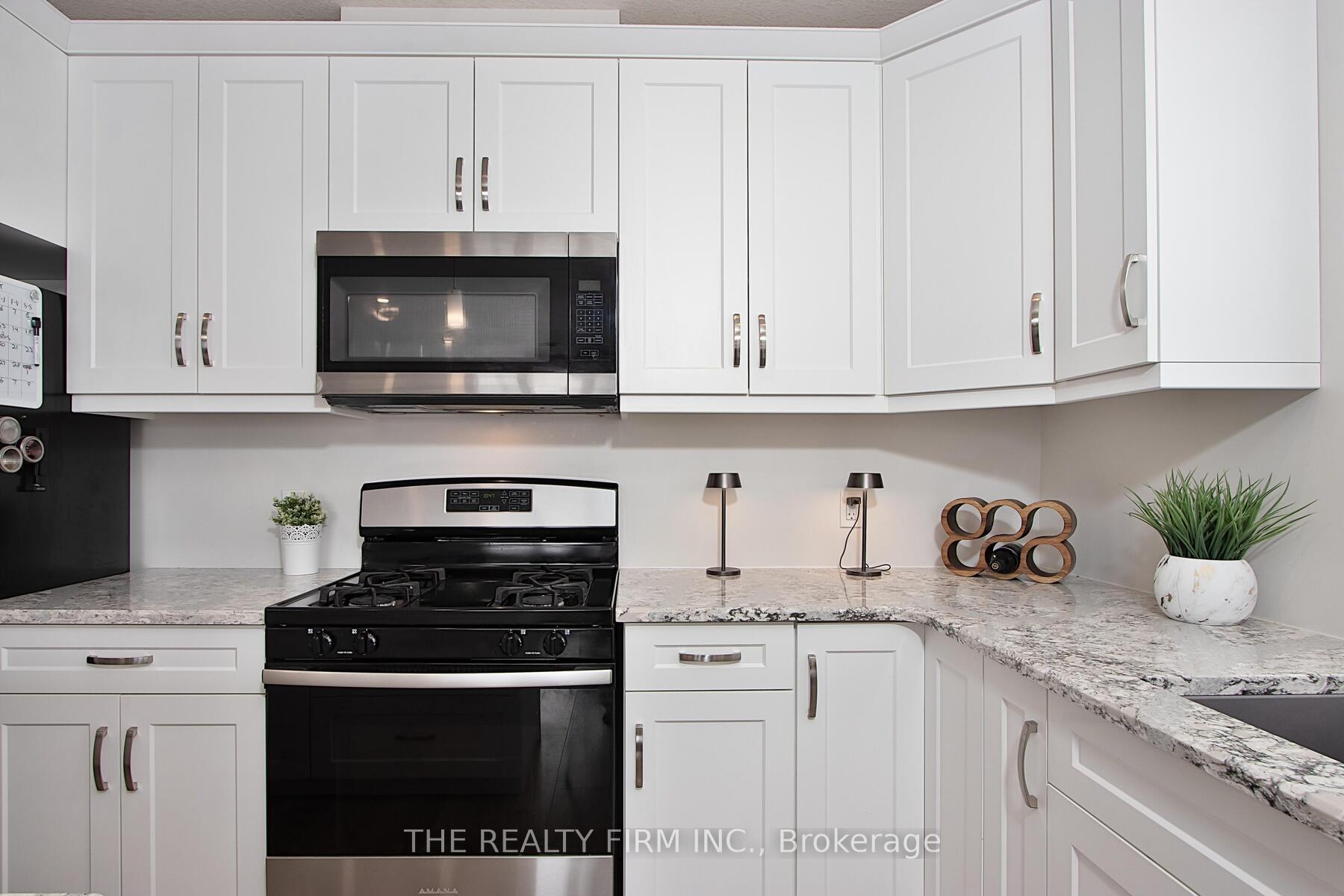 Photo 15 of 255 Lake Breeze Drive, Ashfield-Colborne-Wawanosh, Colborne — HOMEH