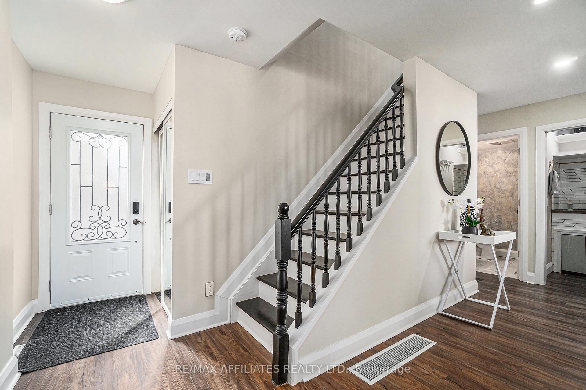 Photo 2 of 66 Cymbeline Drive, Ottawa, Westcliffe Estates — HOMEH