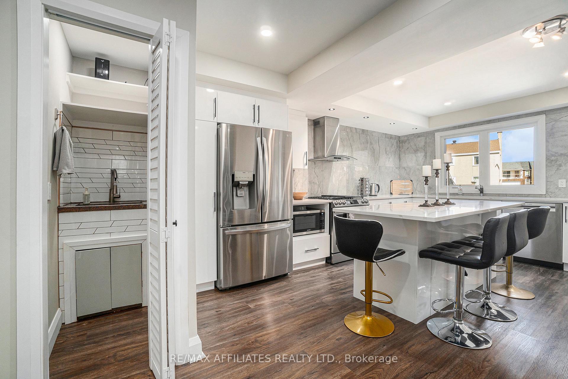 Photo 5 of 66 Cymbeline Drive, Ottawa, Westcliffe Estates — HOMEH