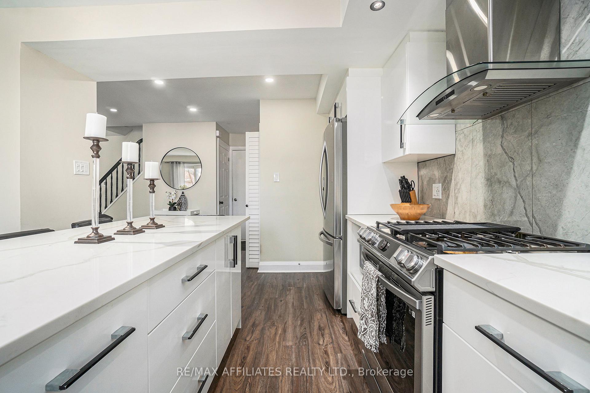 Photo 6 of 66 Cymbeline Drive, Ottawa, Westcliffe Estates — HOMEH