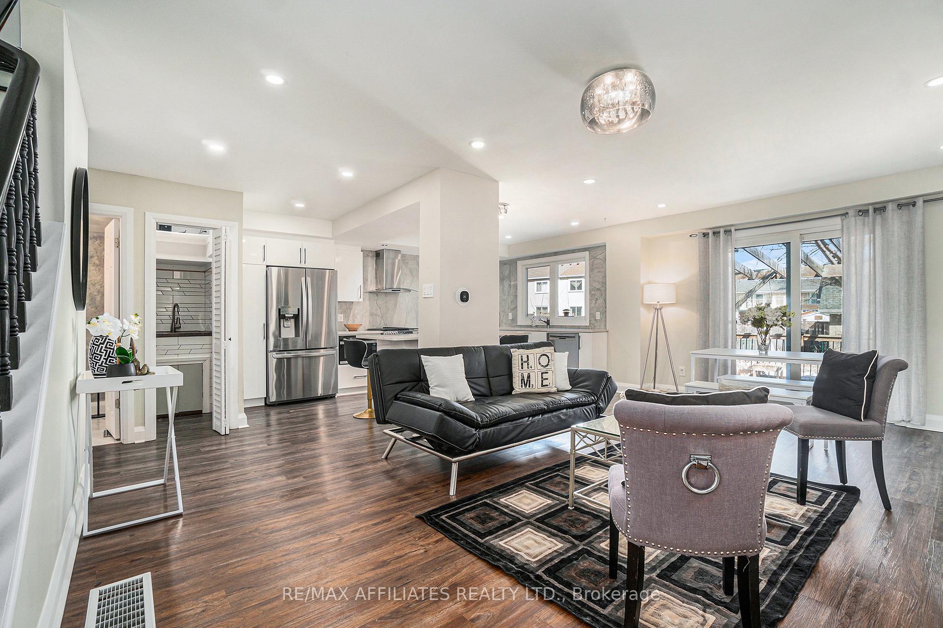 Photo 13 of 66 Cymbeline Drive, Ottawa, Westcliffe Estates — HOMEH