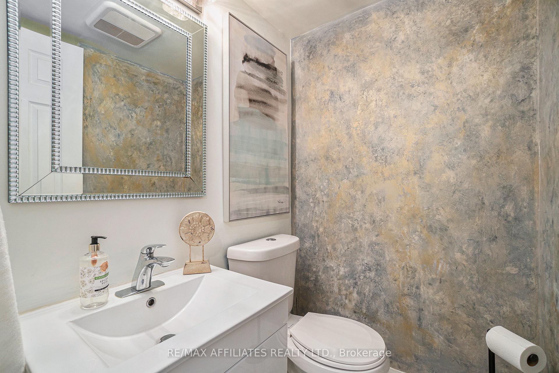 Photo 11 of 66 Cymbeline Drive, Ottawa, Westcliffe Estates — HOMEH