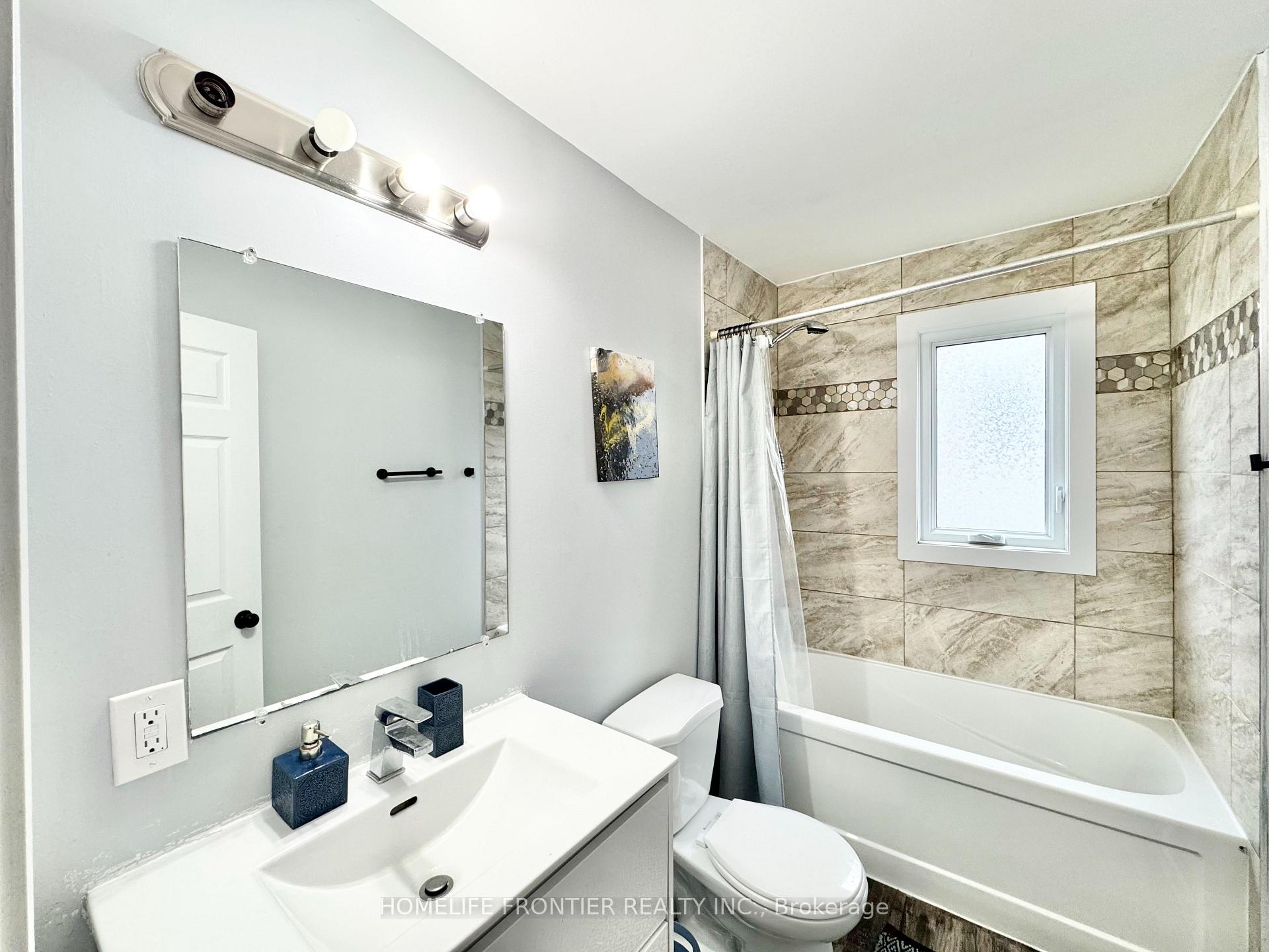 Photo 8 of 27 Beech Street, Ajax, Central — HOMEH