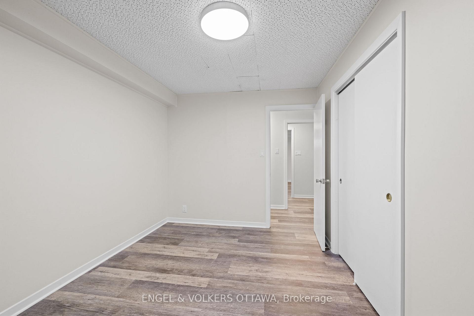 Photo 28 of 1960 Alta Vista Drive, Ottawa, Faircrest Heights — HOMEH
