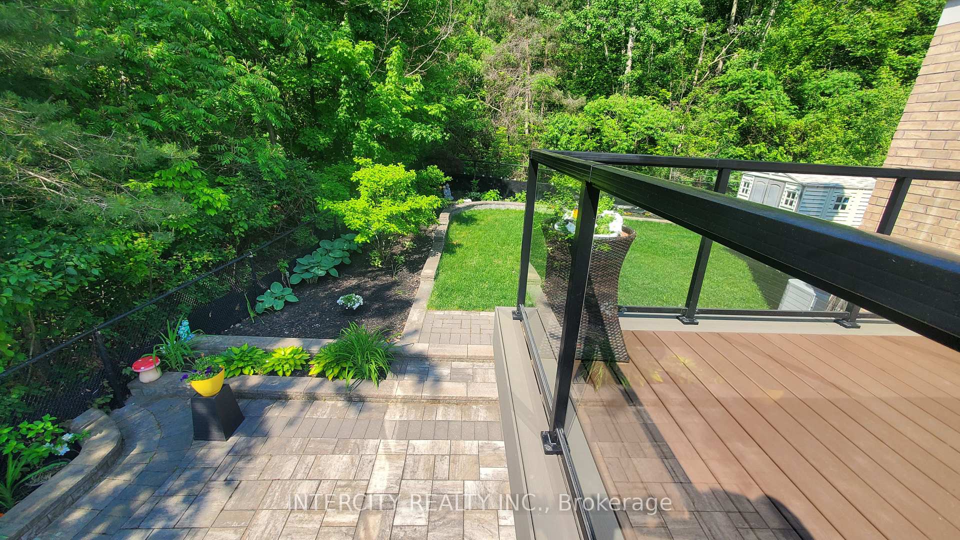 Photo 35 of 23 Halo Court, Vaughan, Patterson — HOMEH