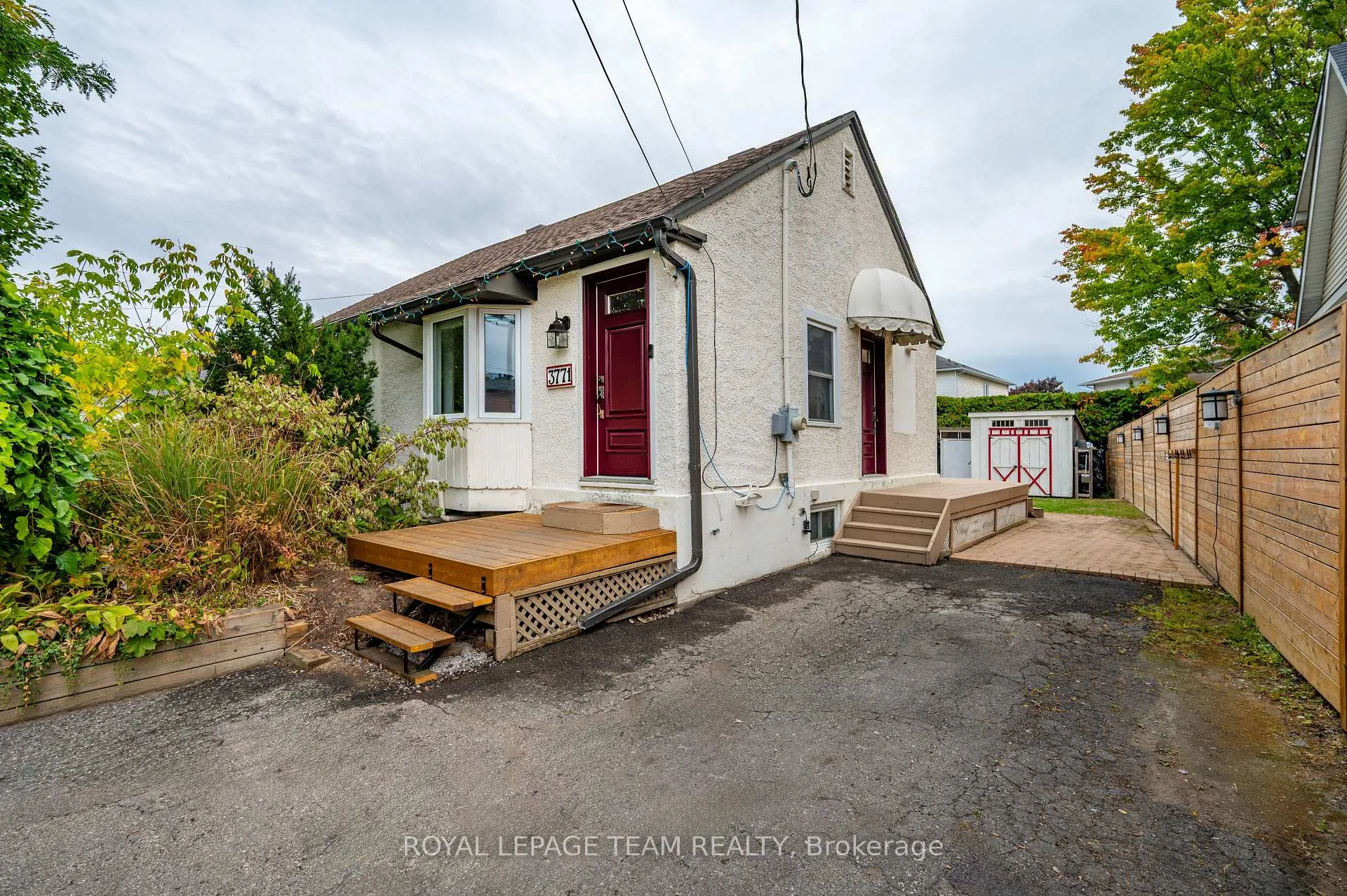Photo 2 of 3771 Albion Road S, Ottawa, Sawmill Creek/Timbermill — HOMEH