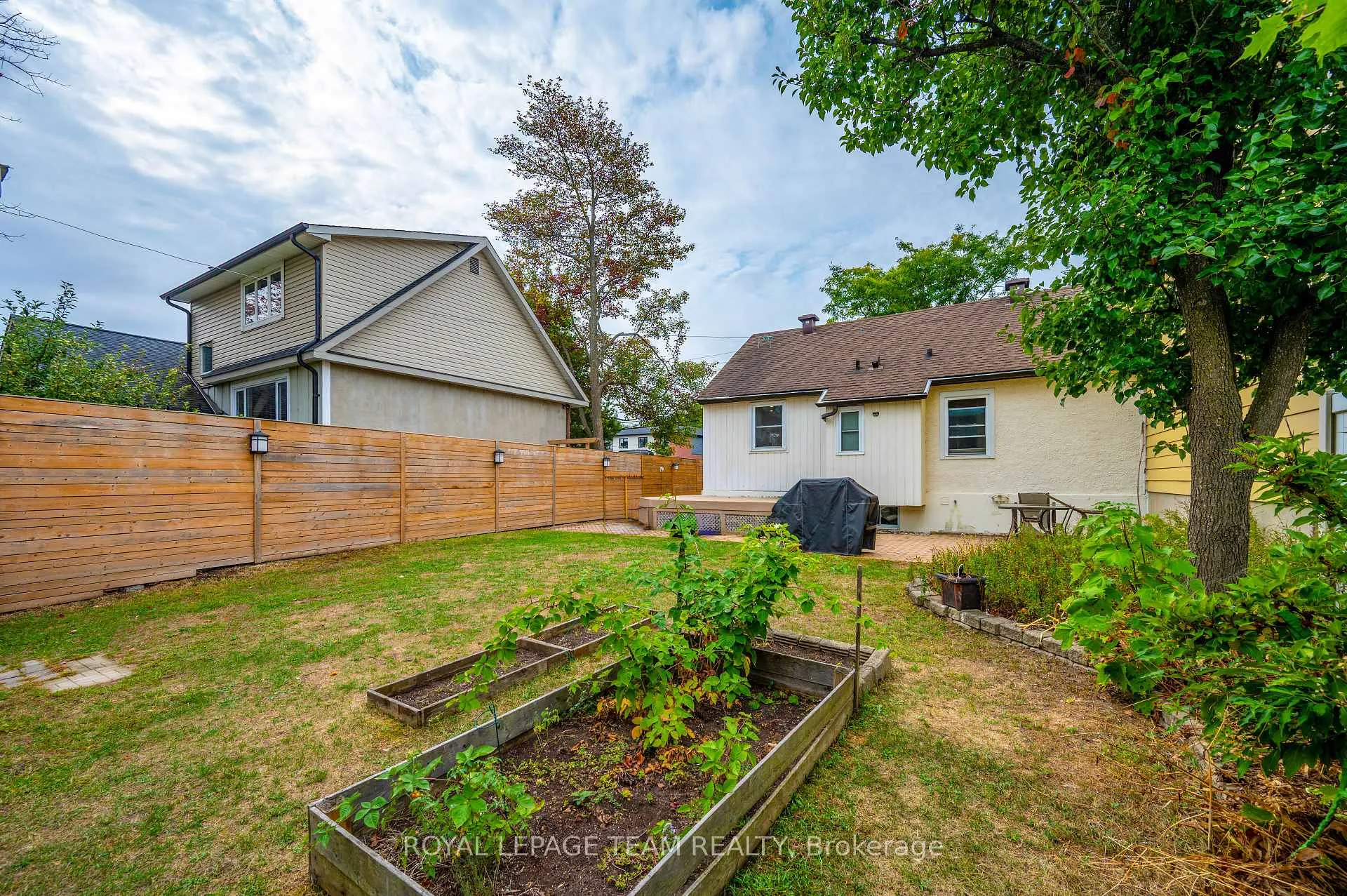 Photo 6 of 3771 Albion Road S, Ottawa, Sawmill Creek/Timbermill — HOMEH