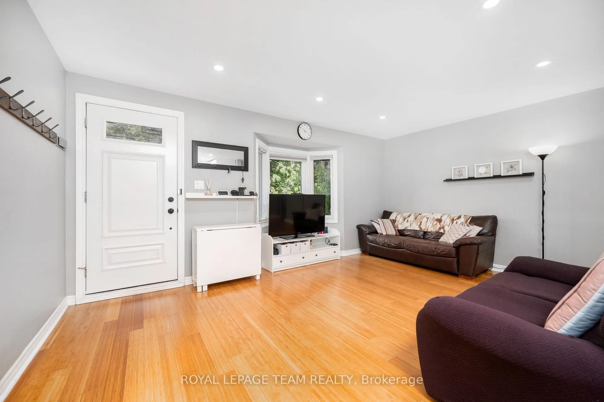 Photo 12 of 3771 Albion Road S, Ottawa, Sawmill Creek/Timbermill — HOMEH