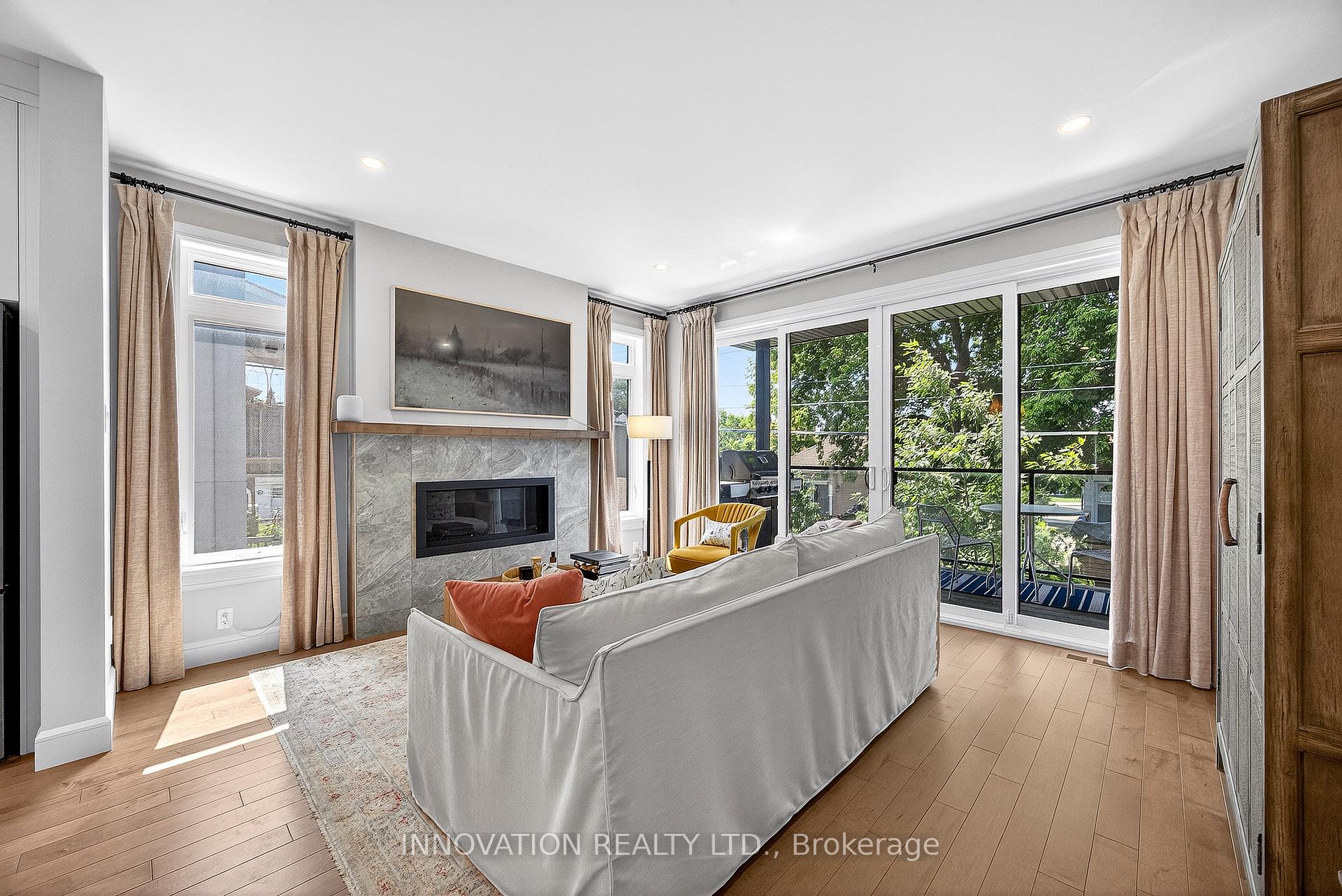 Photo 2 of 160 Marier Avenue, Ottawa, Vanier — HOMEH