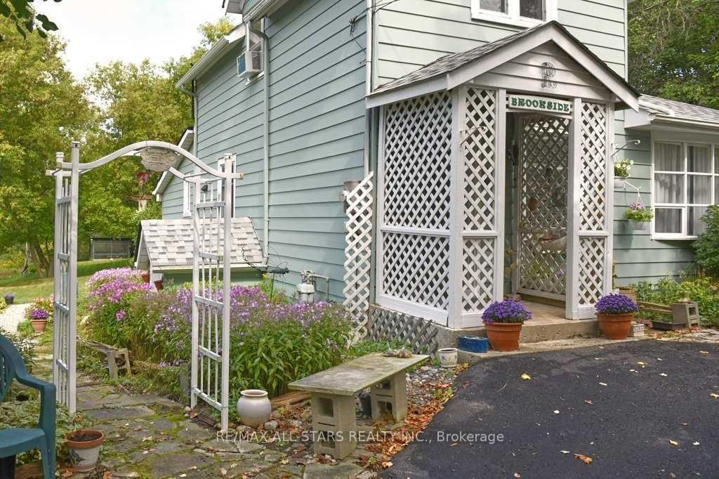 Photo 6 of 17 Sandy Hook Road, Uxbridge — HOMEH
