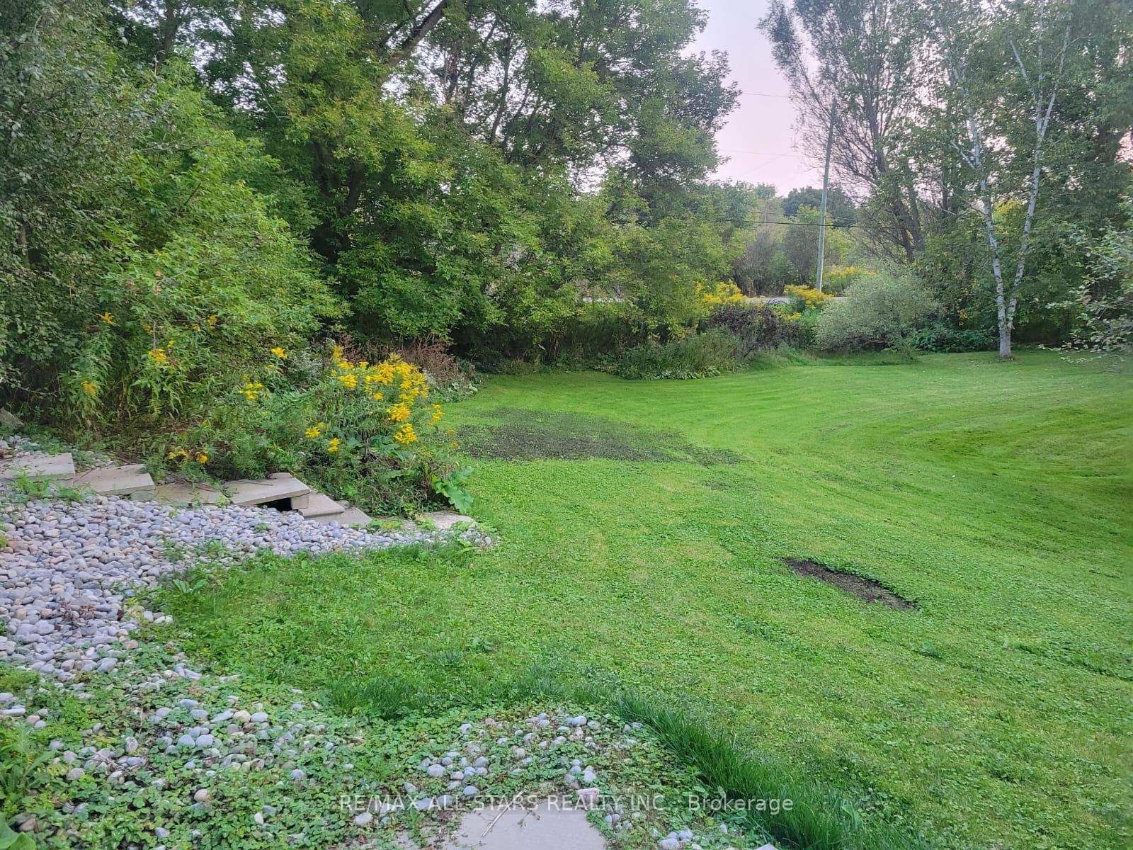 Photo 31 of 17 Sandy Hook Road, Uxbridge — HOMEH