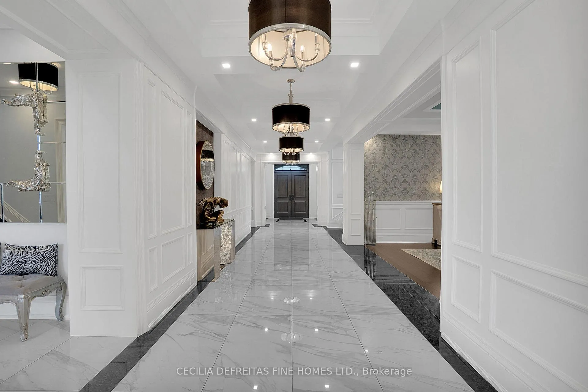 Photo 10 of 78 Mizuno Crescent, Vaughan, Kleinburg — HOMEH