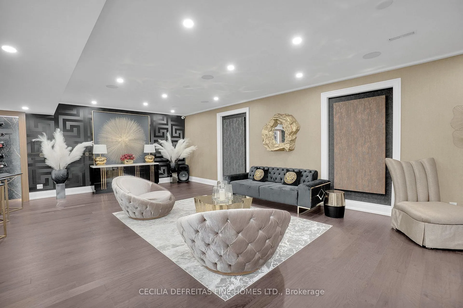 Photo 32 of 78 Mizuno Crescent, Vaughan, Kleinburg — HOMEH