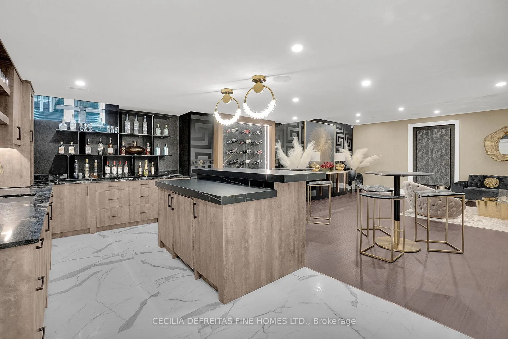Photo 34 of 78 Mizuno Crescent, Vaughan, Kleinburg — HOMEH