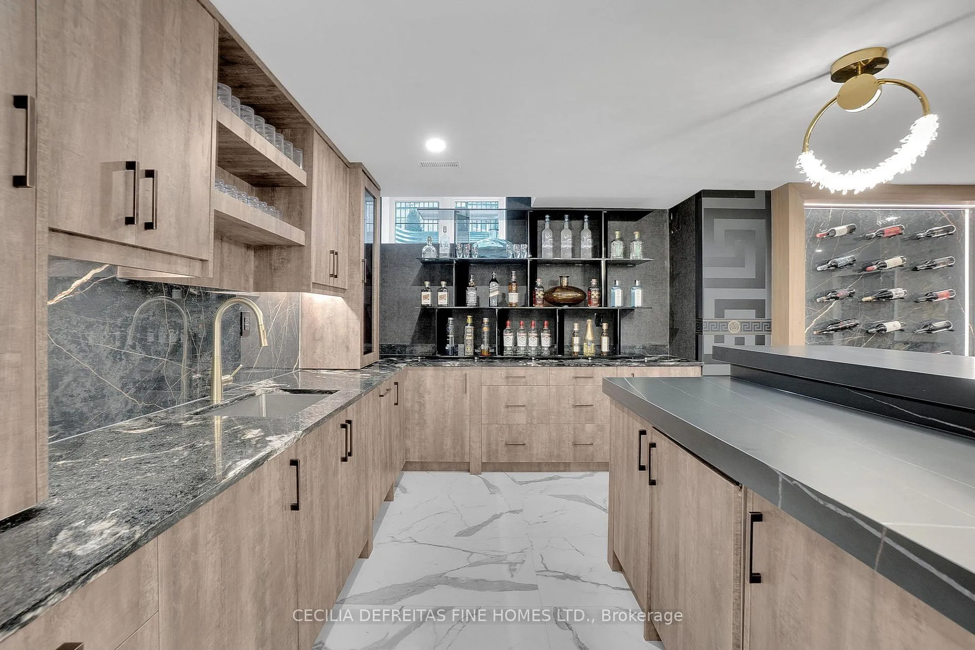Photo 35 of 78 Mizuno Crescent, Vaughan, Kleinburg — HOMEH
