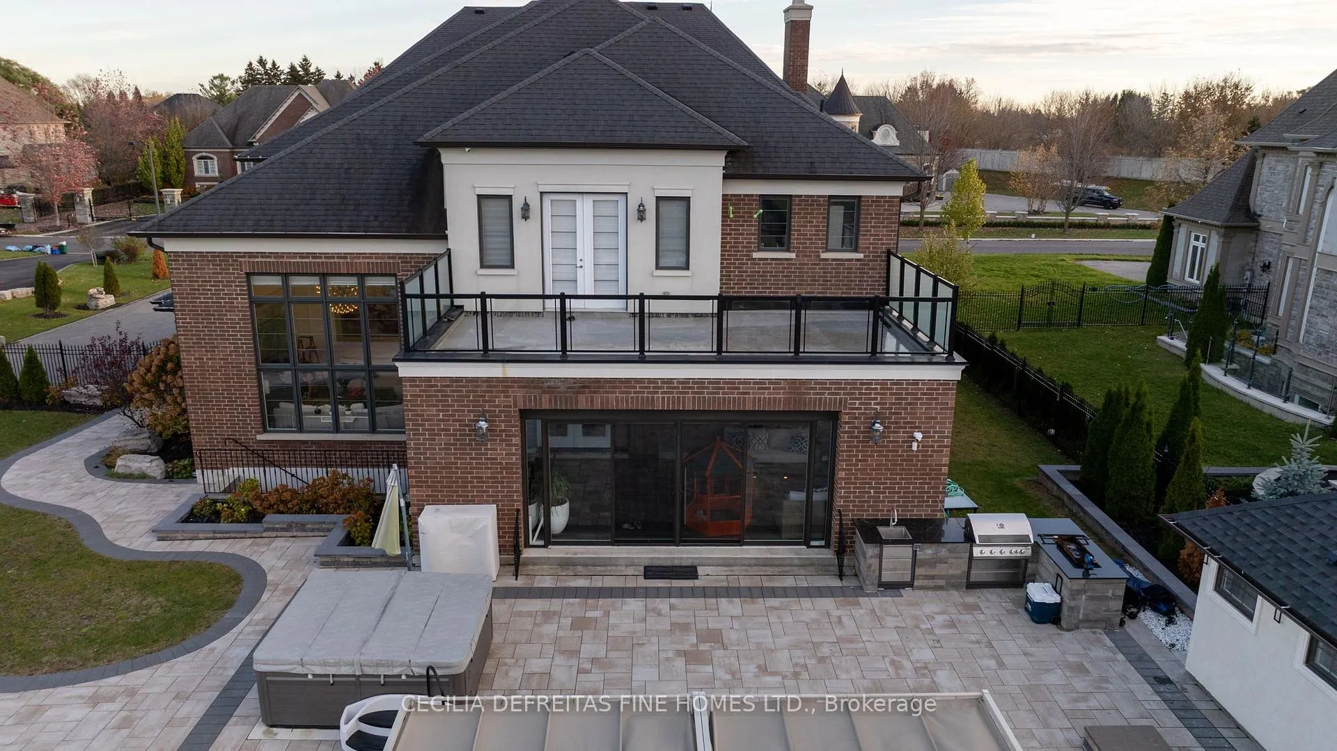 Photo 43 of 78 Mizuno Crescent, Vaughan, Kleinburg — HOMEH