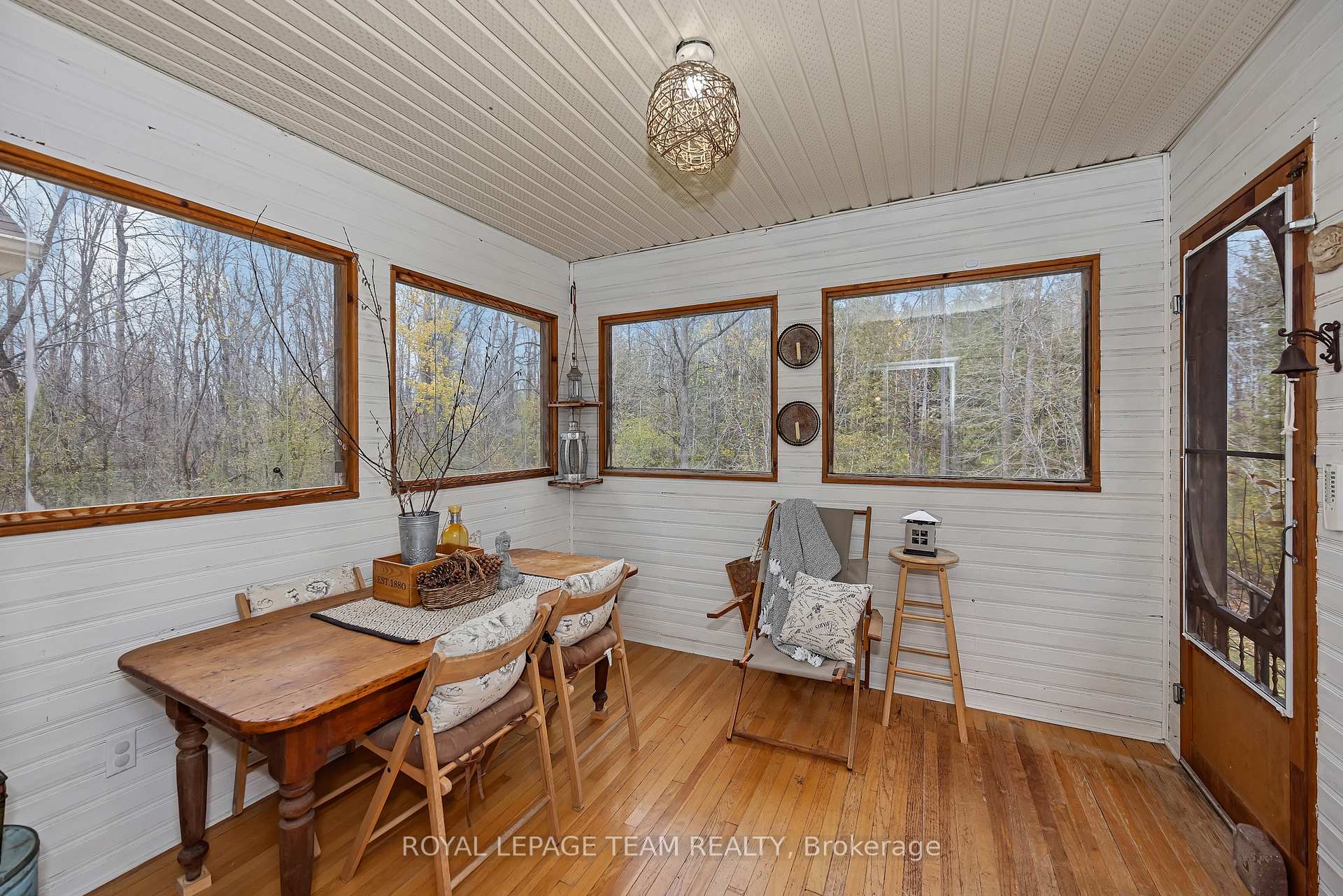 Photo 16 of 322 Cedar Crest Drive, Beckwith, Beckwith Twp — HOMEH