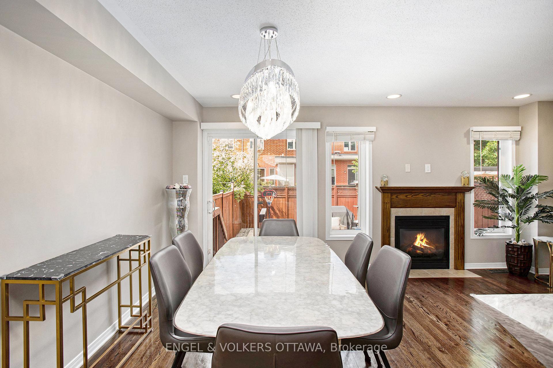 Photo 6 of 393 Meilleur Private, Ottawa, Vanier — HOMEH