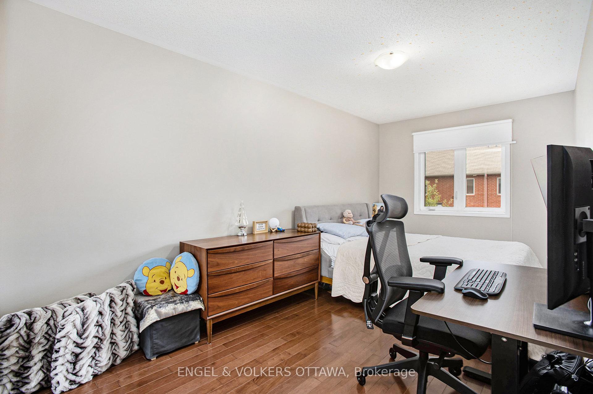 Photo 14 of 393 Meilleur Private, Ottawa, Vanier — HOMEH