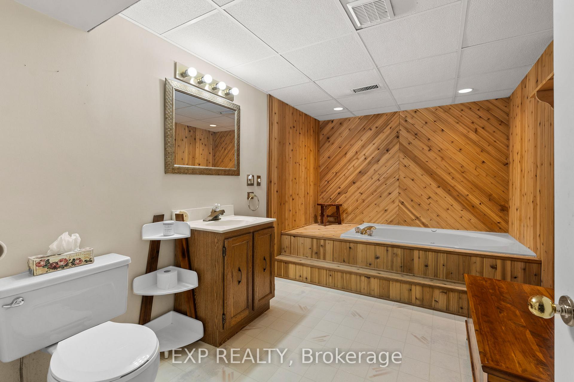 Photo 27 of 21419 Outred Road, Wainfleet, Marshville/Winger — HOMEH