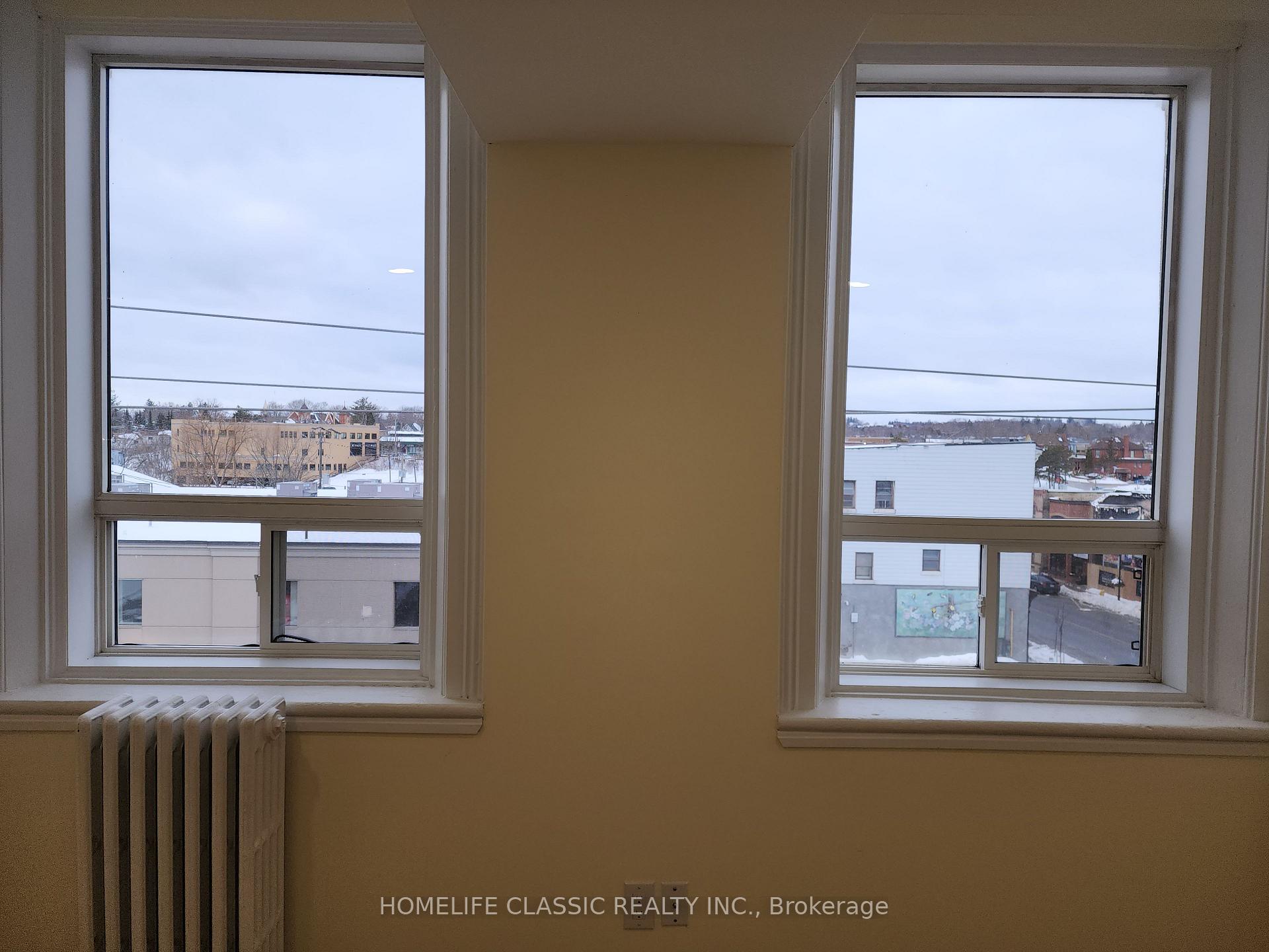Photo 2 of Unit 4, 5 Main Street S, Uxbridge — HOMEH