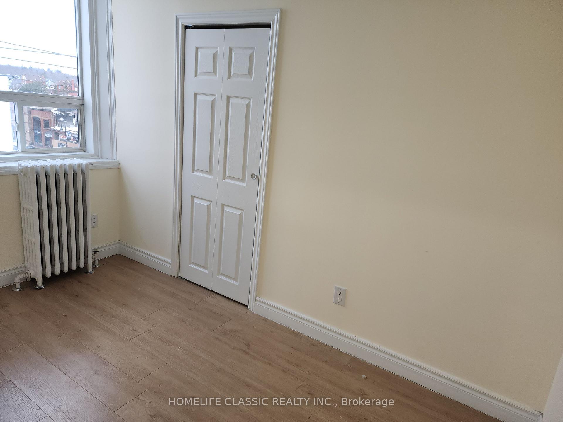 Photo 5 of Unit 4, 5 Main Street S, Uxbridge — HOMEH