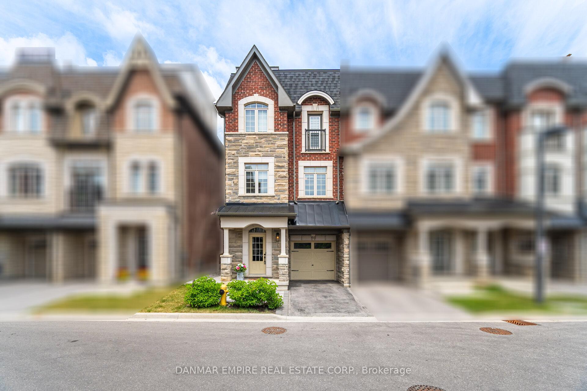 Photo 2 of 46 Ingleside Street, Vaughan, East Woodbridge — HOMEH