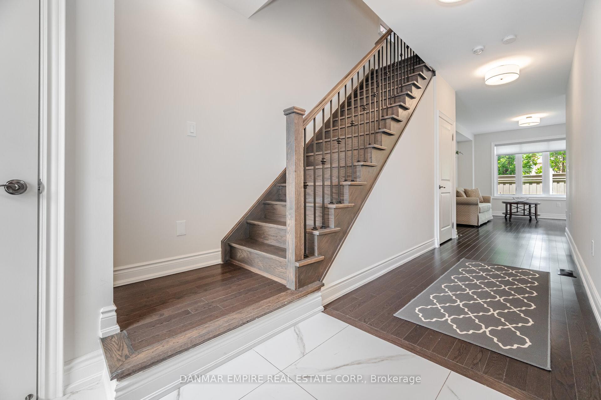 Photo 7 of 46 Ingleside Street, Vaughan, East Woodbridge — HOMEH