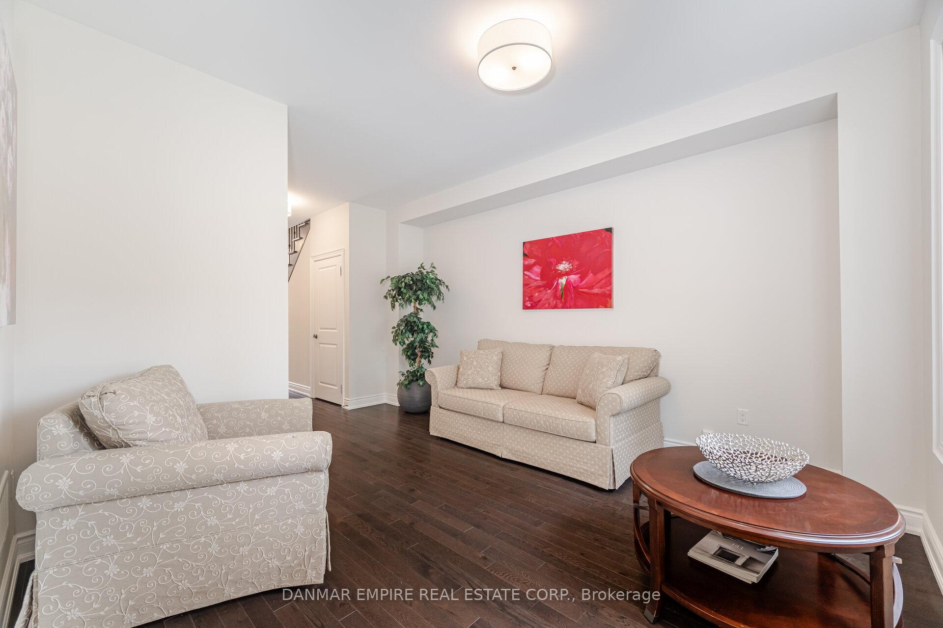 Photo 8 of 46 Ingleside Street, Vaughan, East Woodbridge — HOMEH