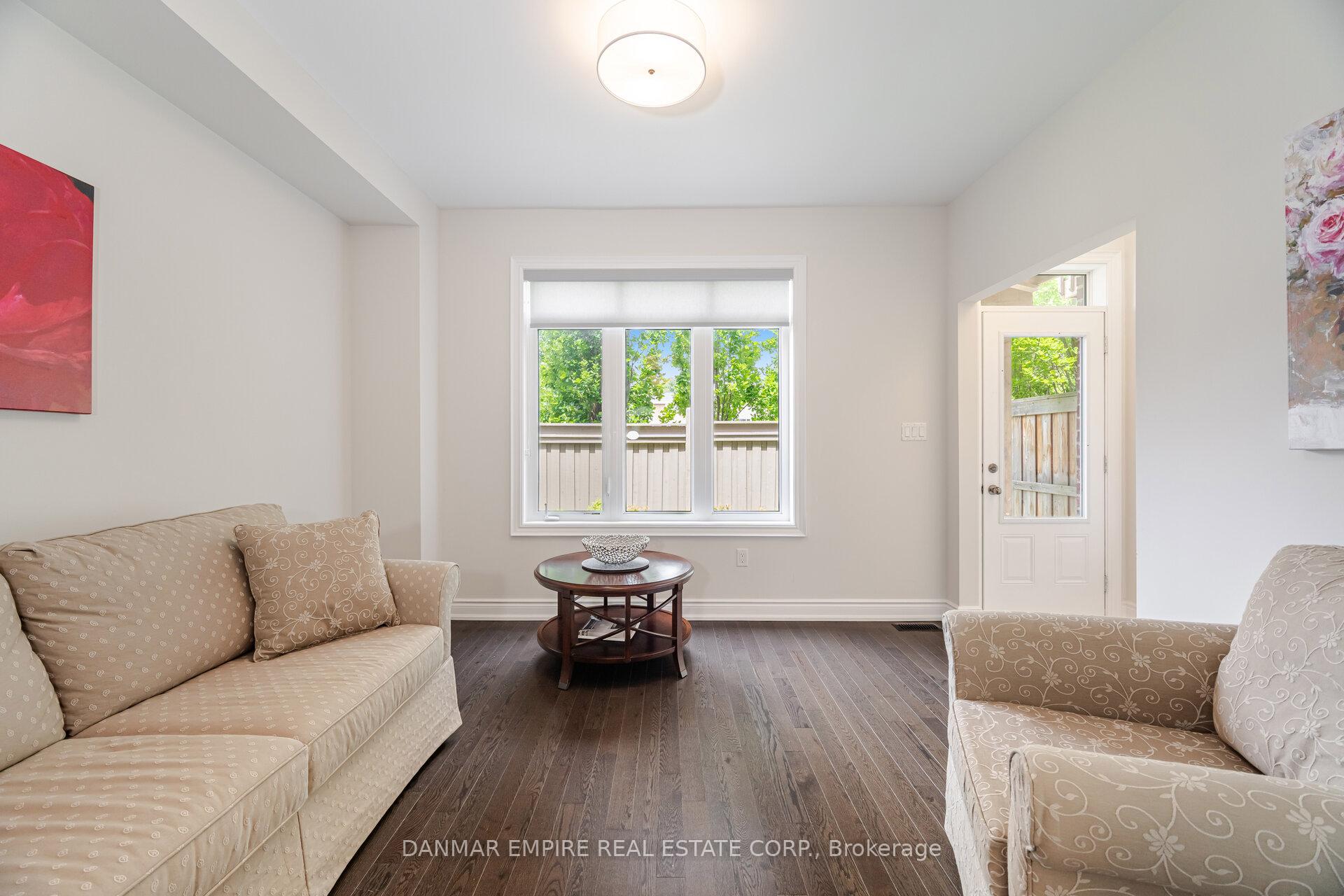 Photo 10 of 46 Ingleside Street, Vaughan, East Woodbridge — HOMEH