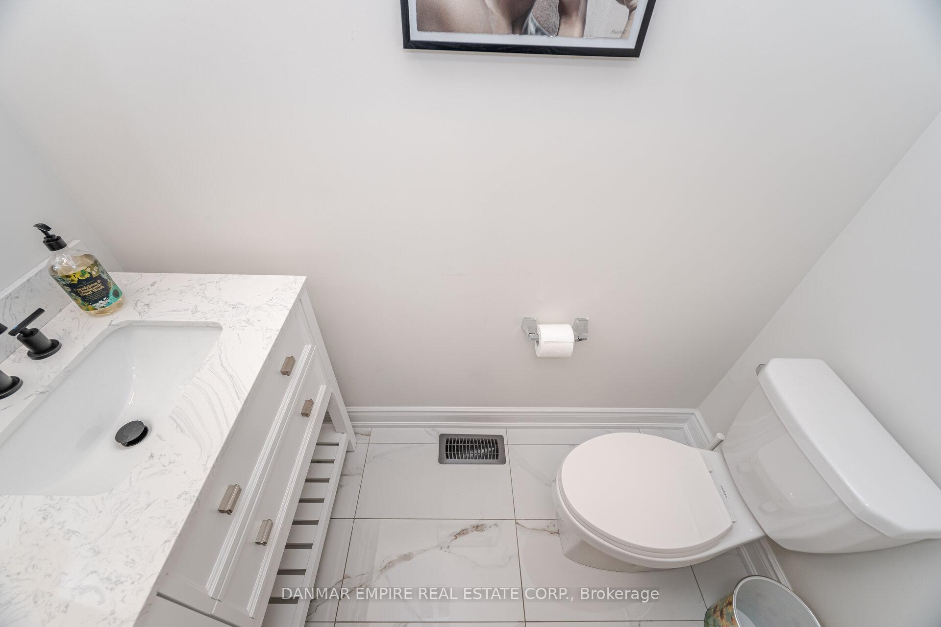 Photo 26 of 46 Ingleside Street, Vaughan, East Woodbridge — HOMEH