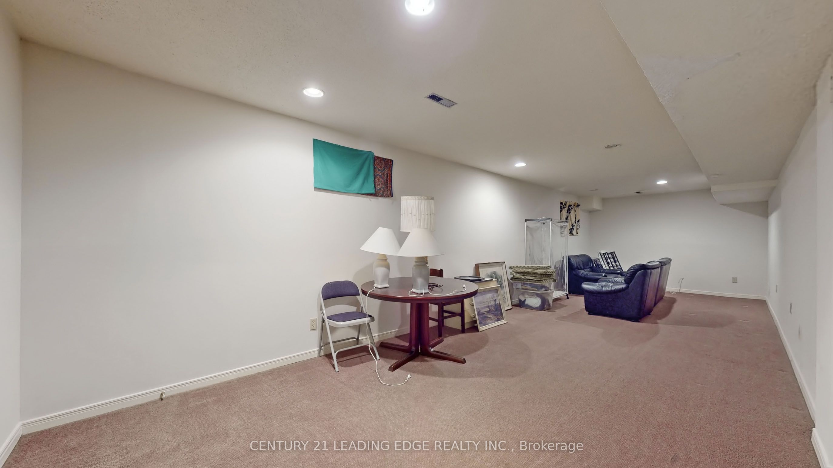 Photo 75 of 16 Glendale Road E, Markham, Thornlea — HOMEH