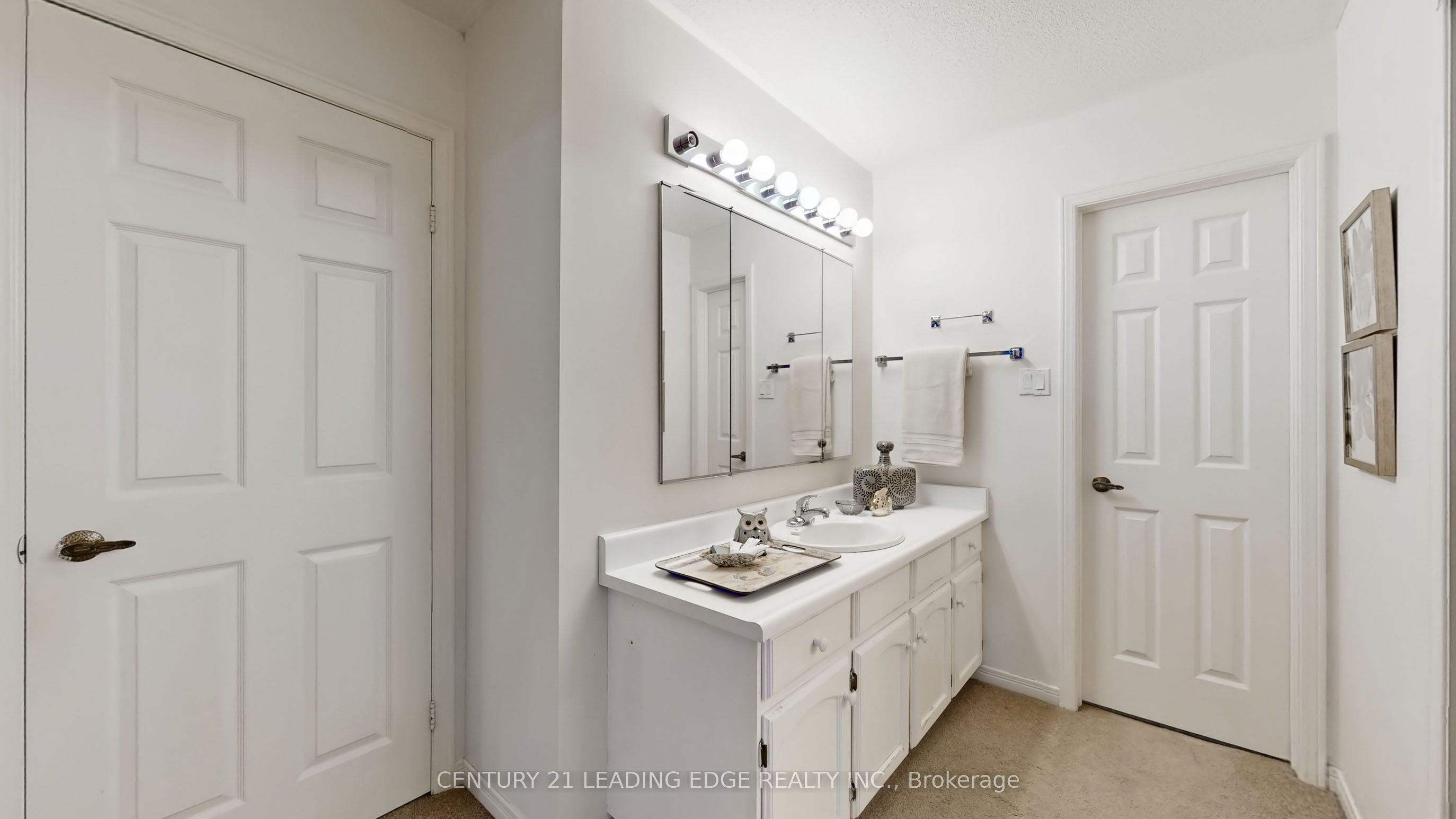 Photo 62 of 16 Glendale Road E, Markham, Thornlea — HOMEH