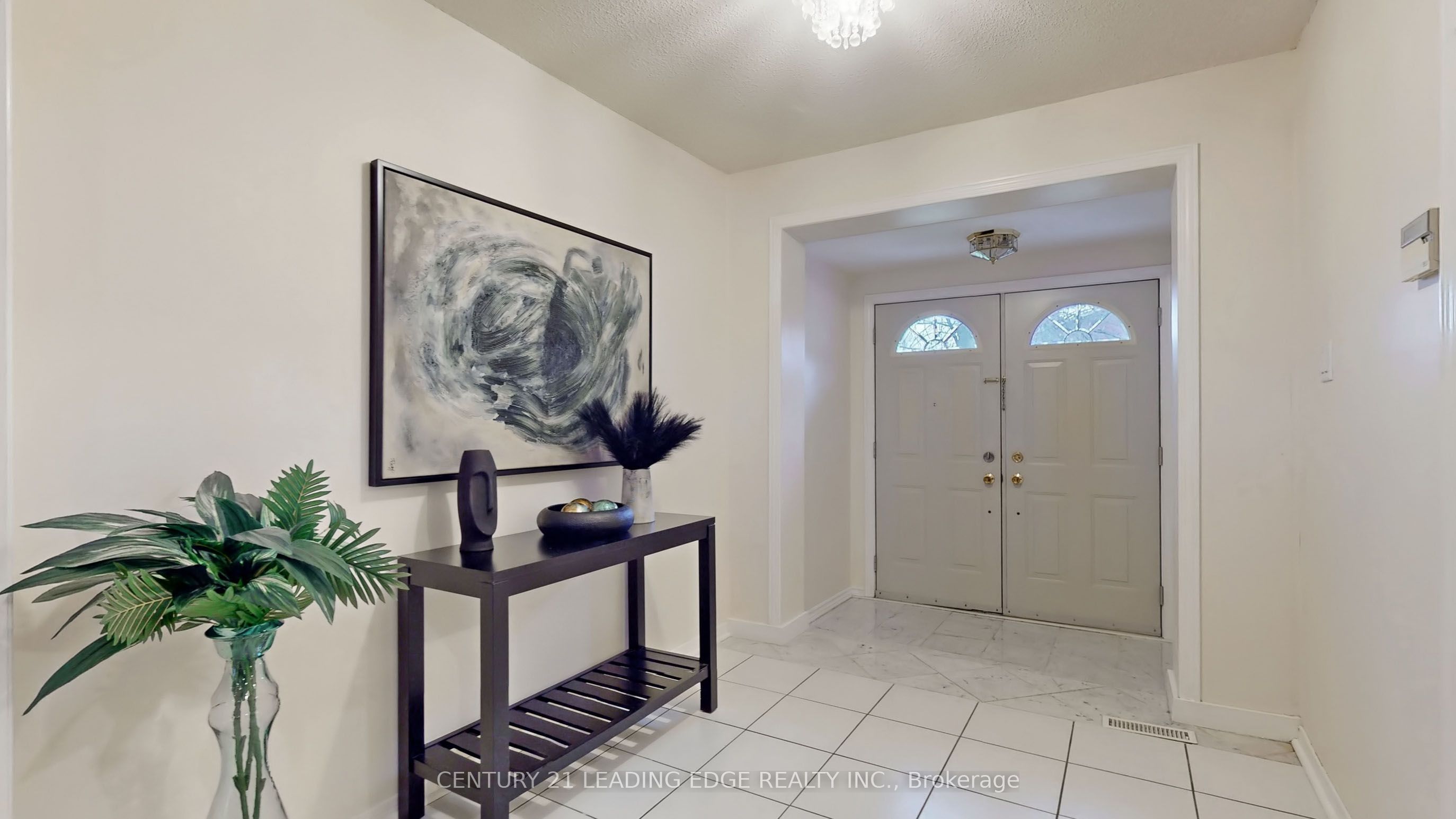 Photo 42 of 16 Glendale Road E, Markham, Thornlea — HOMEH
