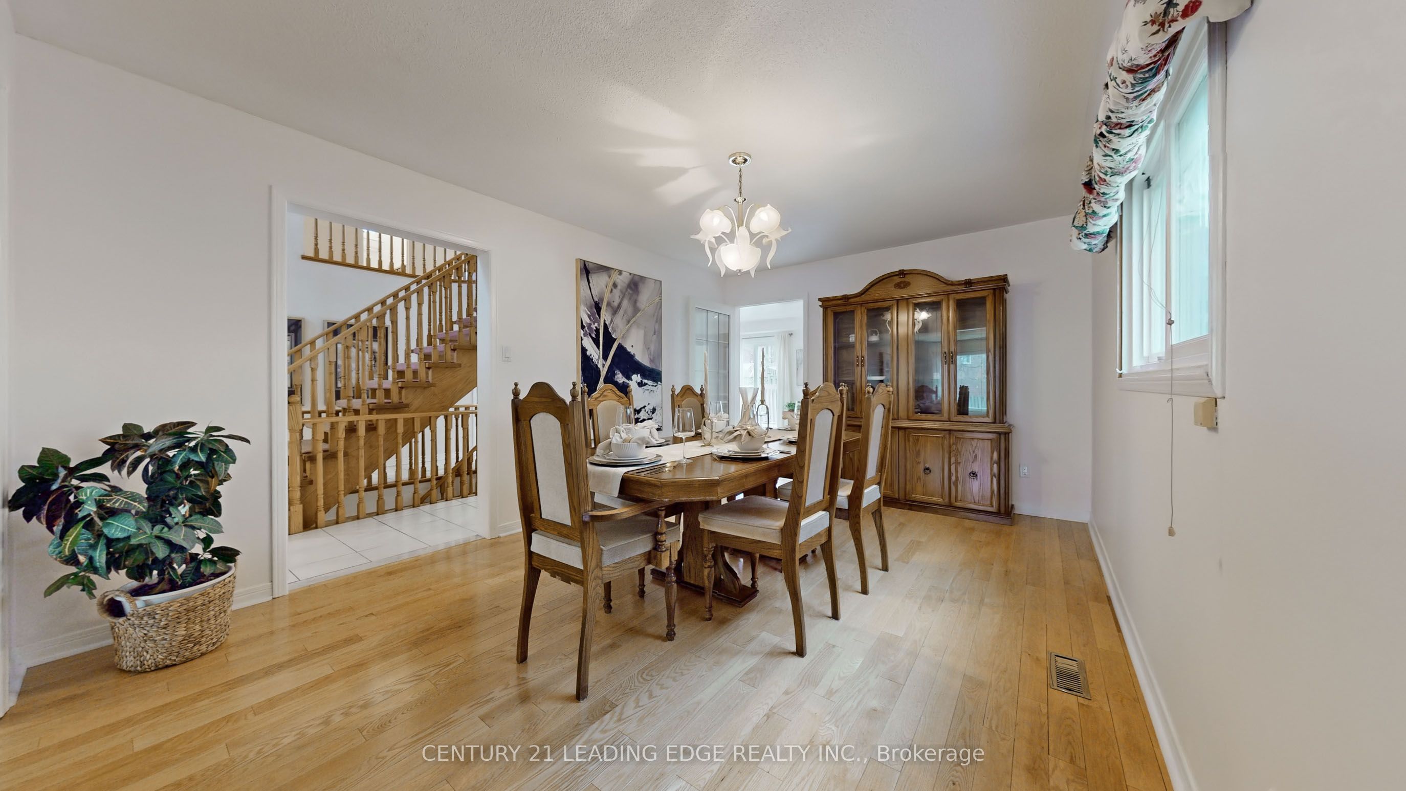 Photo 50 of 16 Glendale Road E, Markham, Thornlea — HOMEH