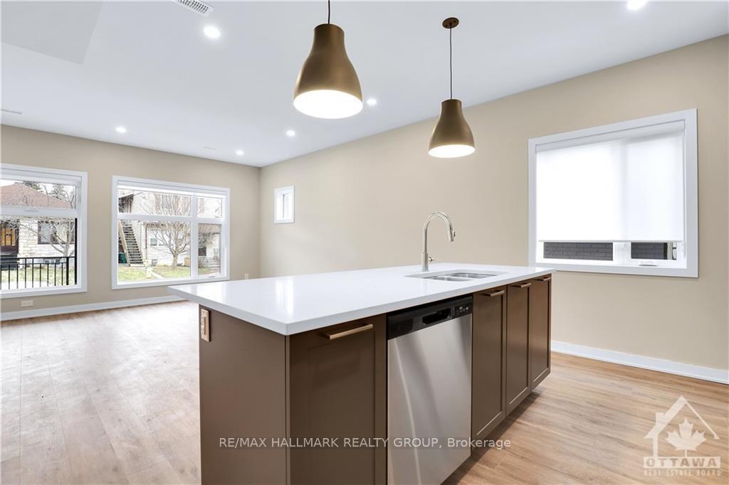 Photo 8 of 320 Mona Avenue, Ottawa, Vanier — HOMEH