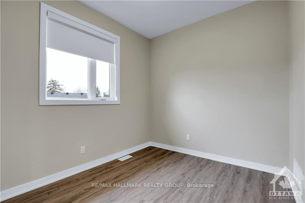 Photo 18 of 320 Mona Avenue, Ottawa, Vanier — HOMEH