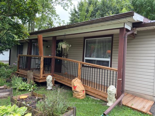 Photo 8 of 12 North Street, Aylmer — HOMEH