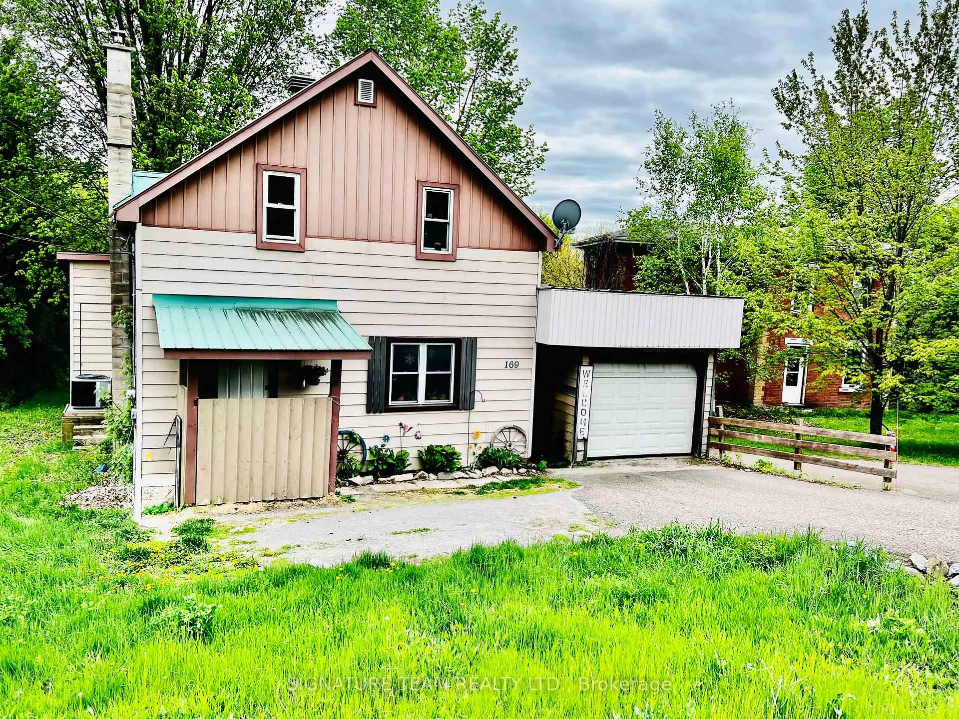 Photo 10 of 169 Bonnechere Street E, Bonnechere Valley, Eganville/Bonnechere Twp — HOMEH
